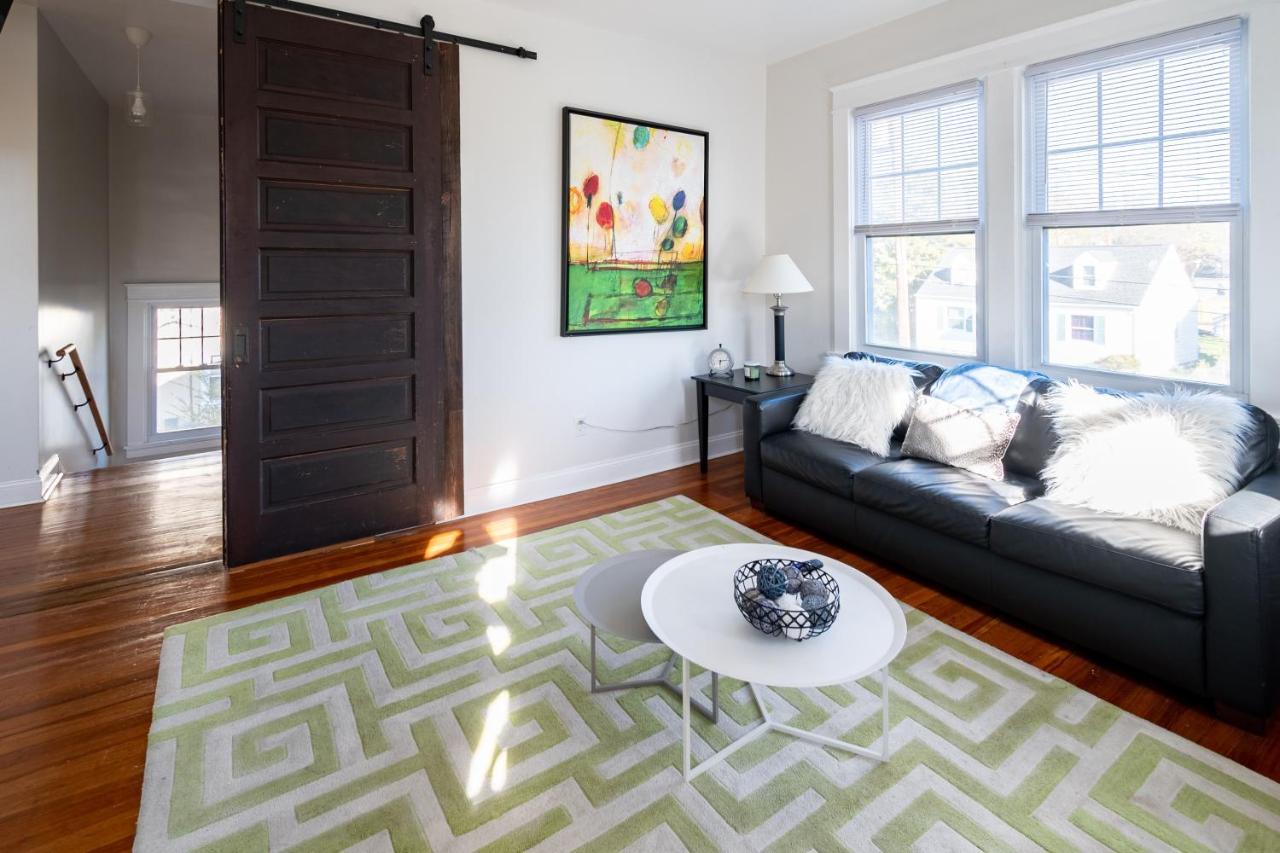 Contemporary 3-Bedroom Home With Balcony In Rva Richmond Eksteriør billede