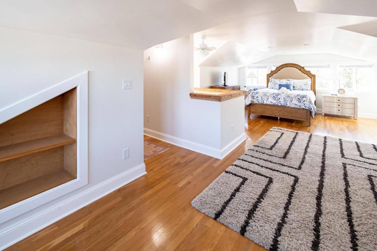 Contemporary 3-Bedroom Home With Balcony In Rva Richmond Eksteriør billede