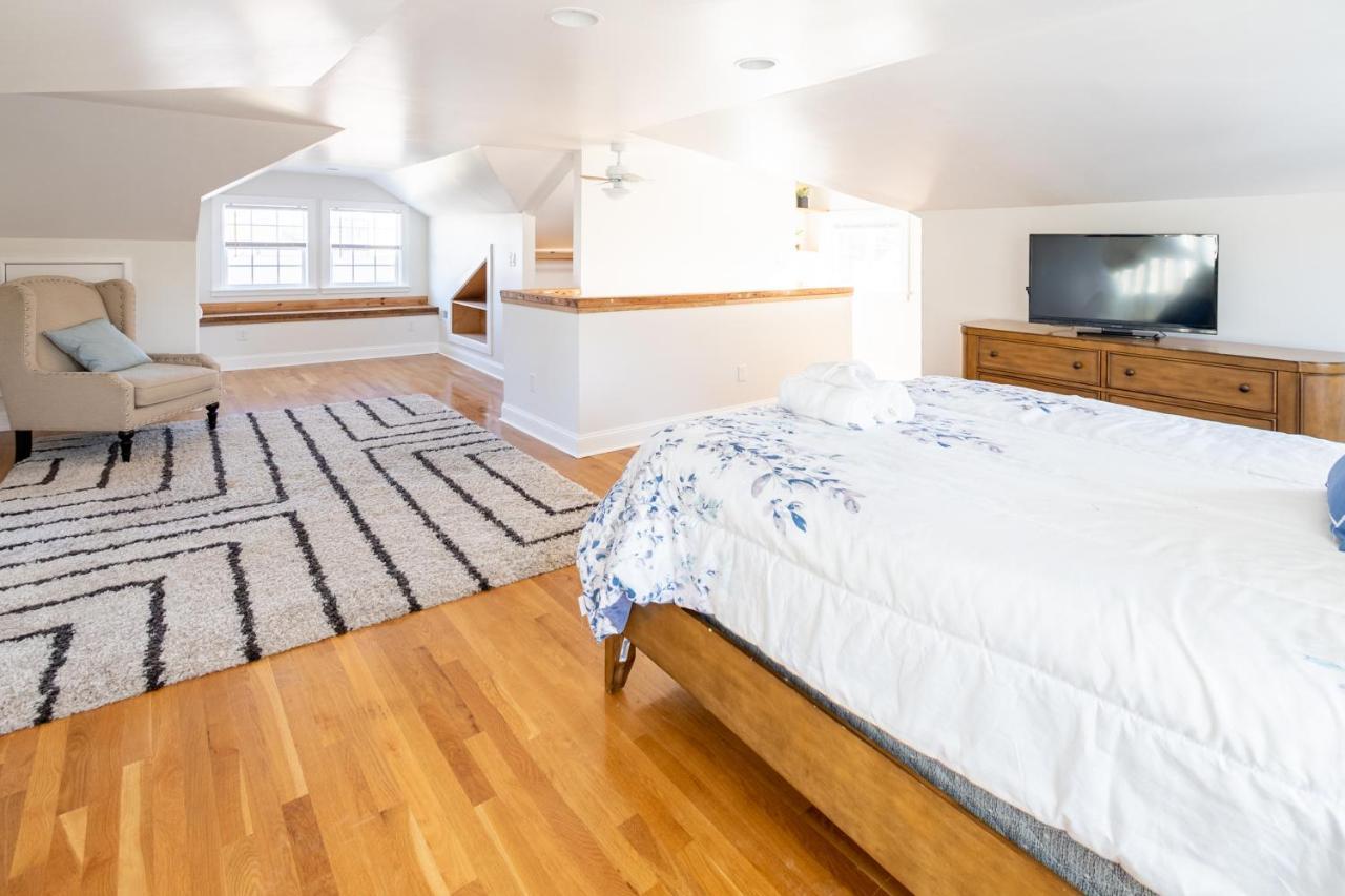 Contemporary 3-Bedroom Home With Balcony In Rva Richmond Eksteriør billede